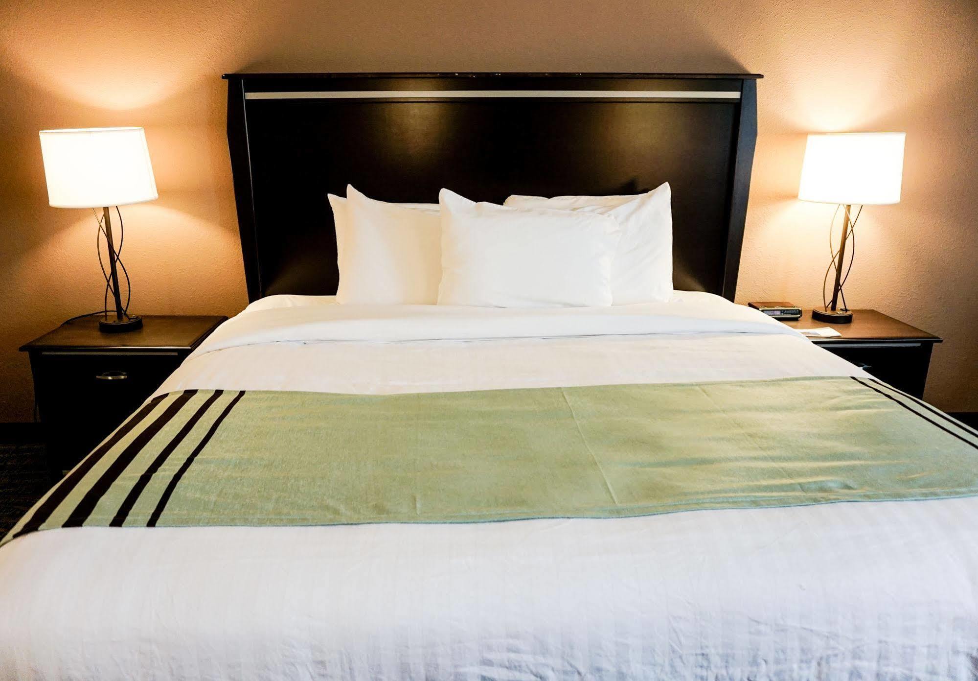 Boarders Inn & Suites By Cobblestone Hotels - Grand Island Eksteriør bilde