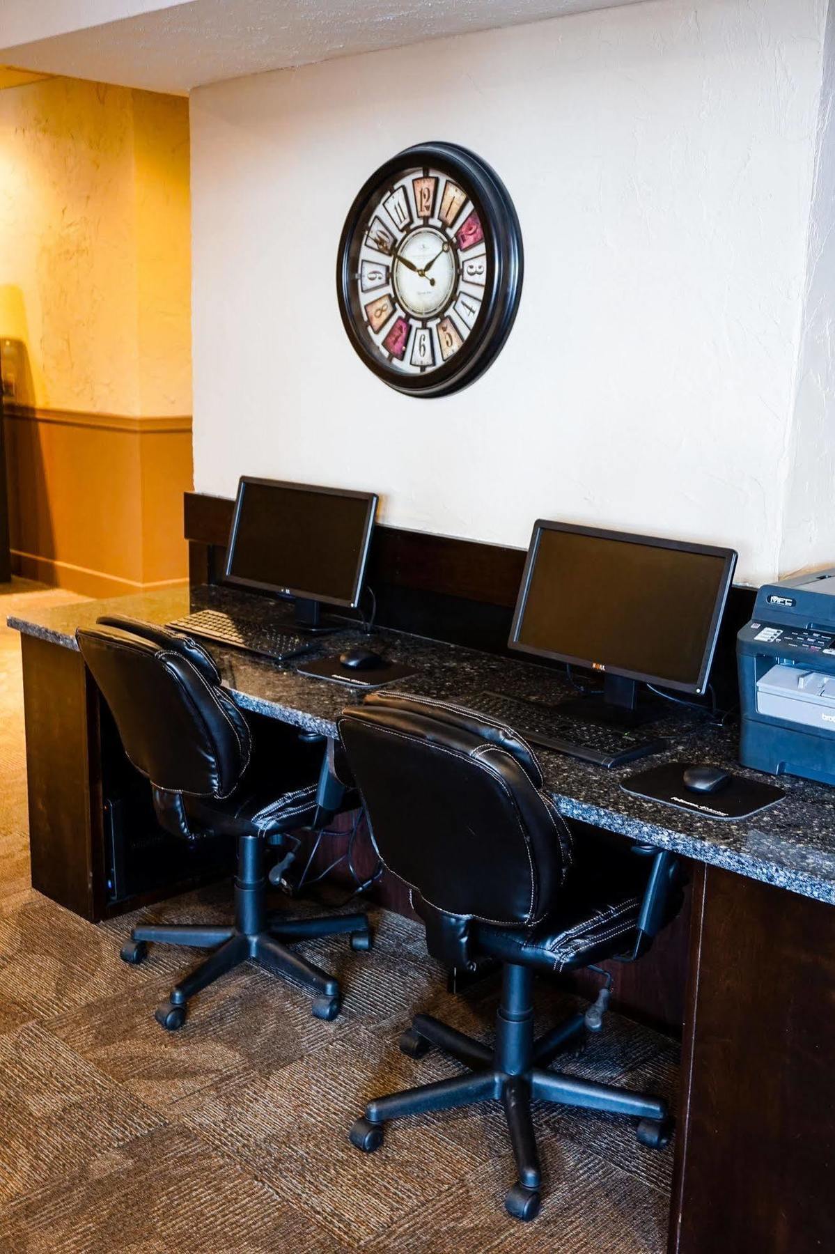 Boarders Inn & Suites By Cobblestone Hotels - Grand Island Eksteriør bilde